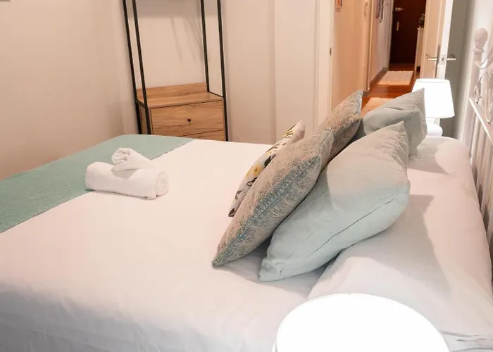 Escapate A Vivienda Turistica Comoda Y Funcional בילבאו